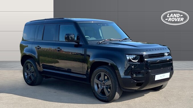 Land Rover Defender 3.0 D350 X-Dynamic HSE 110 5dr Auto Diesel Estate - Image 1